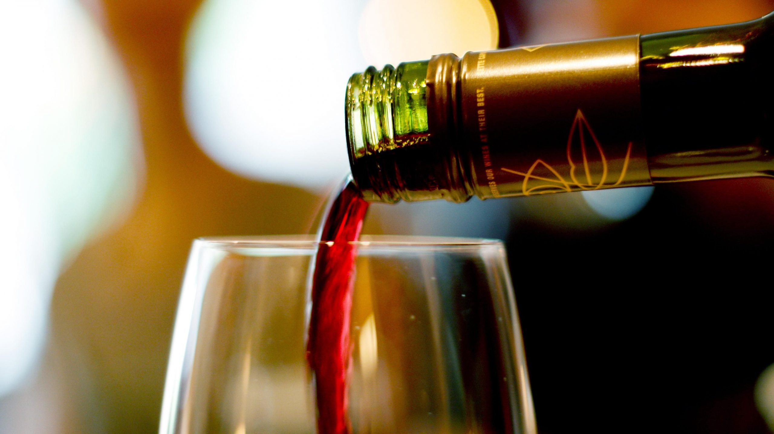 Does More Expensive Wine Really Taste Better? (Research ...